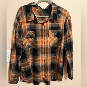 Thick button up fall shirt Women’s XL Shirt/Jacket